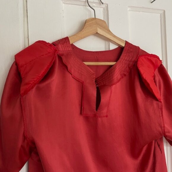 100% Silk Salmon Pink Blouse - Picture 10 of 10